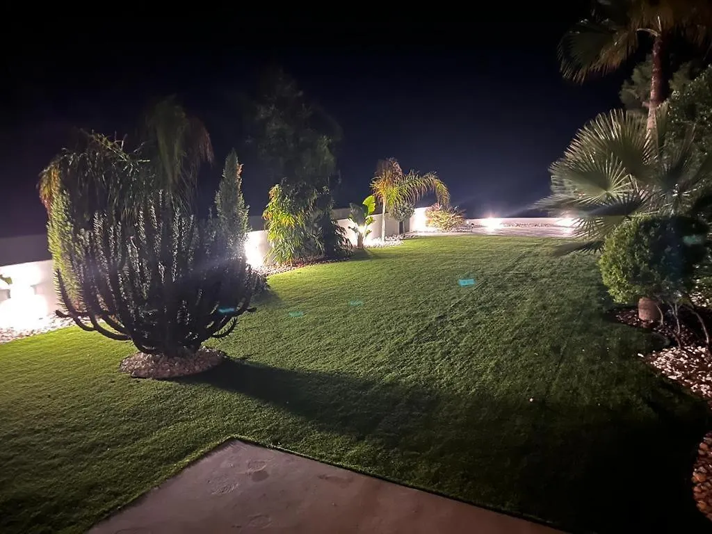 פרבוליה Beach Front Periyiali Gardens 0*, פריווליה